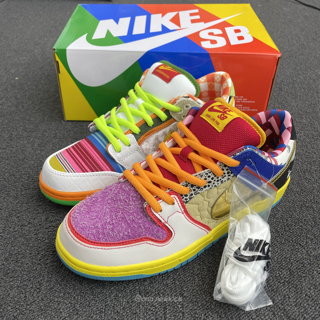 Nike Sb Dunk Low What The 2023 (3) - newkick.app